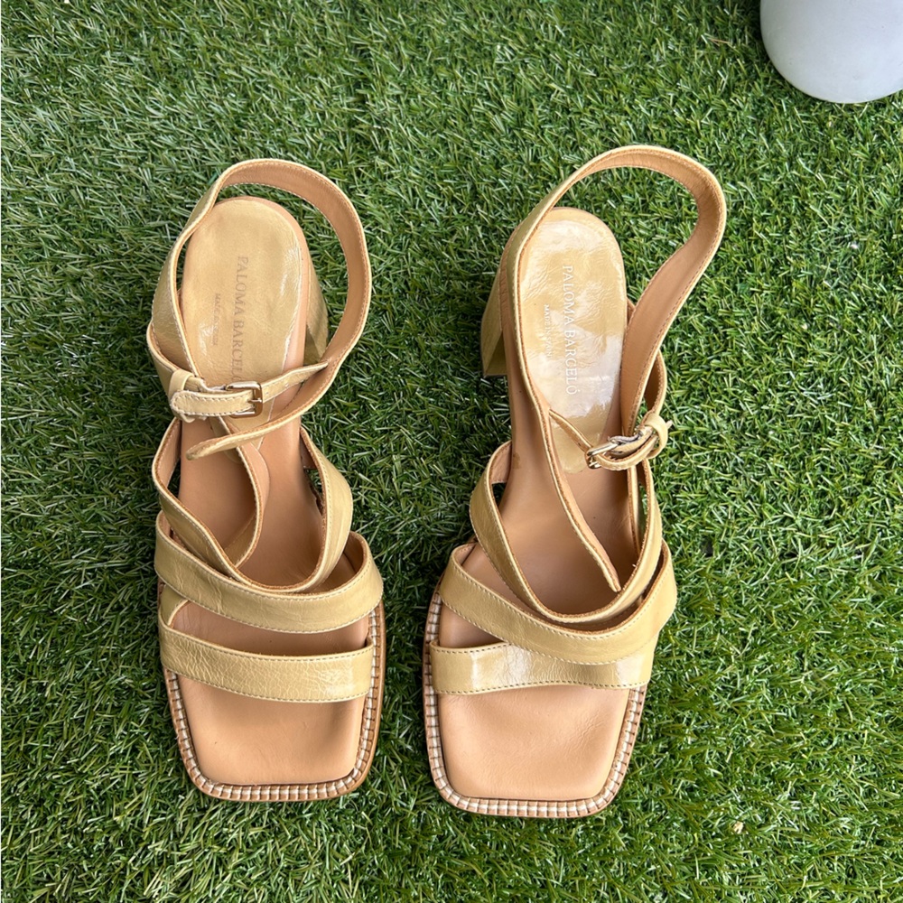 PALOMA BARCELO
Women's beige leather sandals with square toe size 36 US 6 - Picture 14 of 17